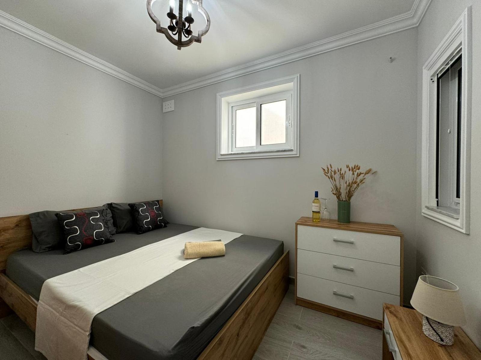 Luxury & Modern Two Bedroom Marsaskala Apartment Экстерьер фото